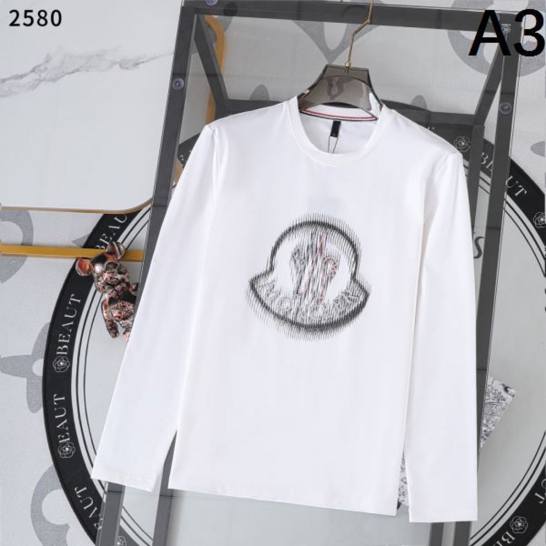スポーティ 実用的 モンクレール MONCLER コピー 長袖Tシャツ 温かい 軽量
