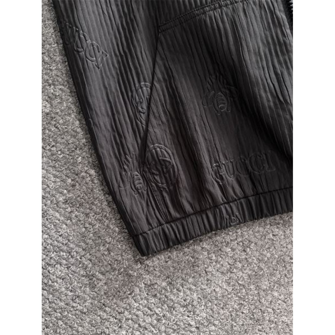 柔和 静かな グッチ GUCCI コピー コピー ジャケット 無駄のない 仕上がり