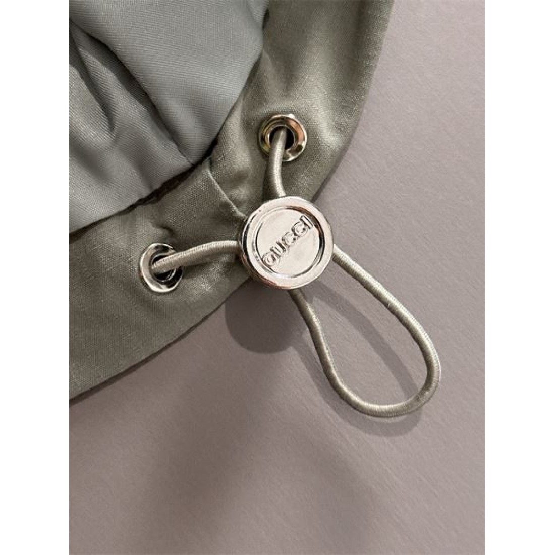 控えめ 穏やかな グッチ GUCCI コピー コピー ジャケット ベーシック な佇まい