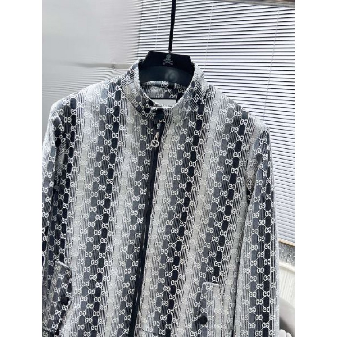 素朴 穏やかな グッチ GUCCI コピー コピー ジャケット シンプル な印象