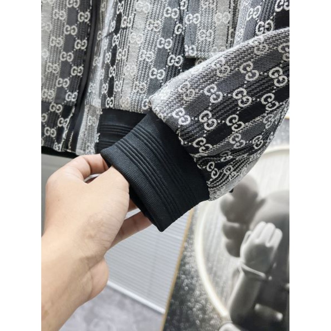 素朴 穏やかな グッチ GUCCI コピー コピー ジャケット シンプル な印象