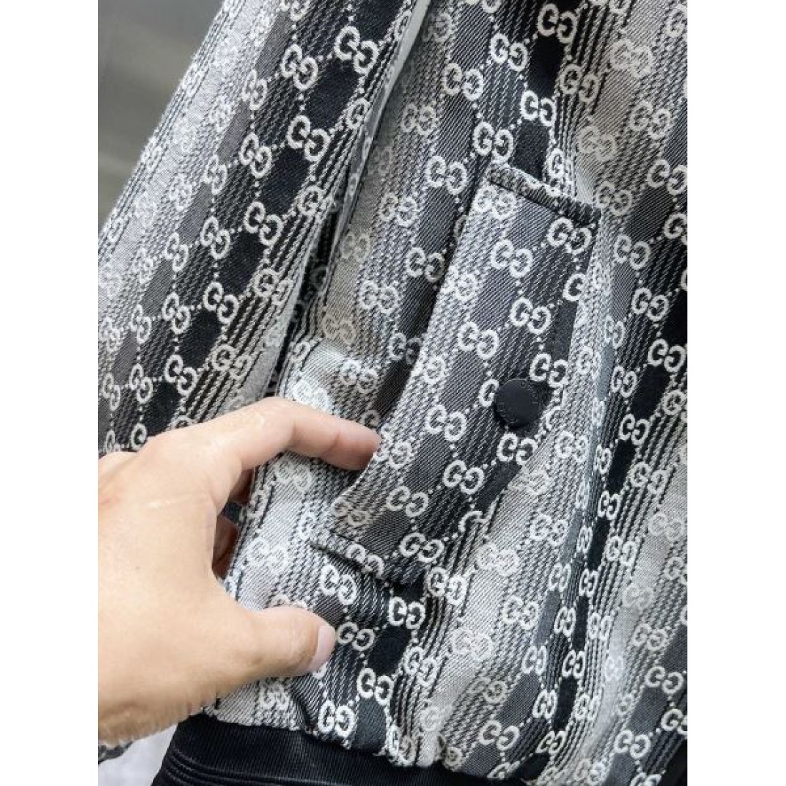 素朴 穏やかな グッチ GUCCI コピー コピー ジャケット シンプル な印象