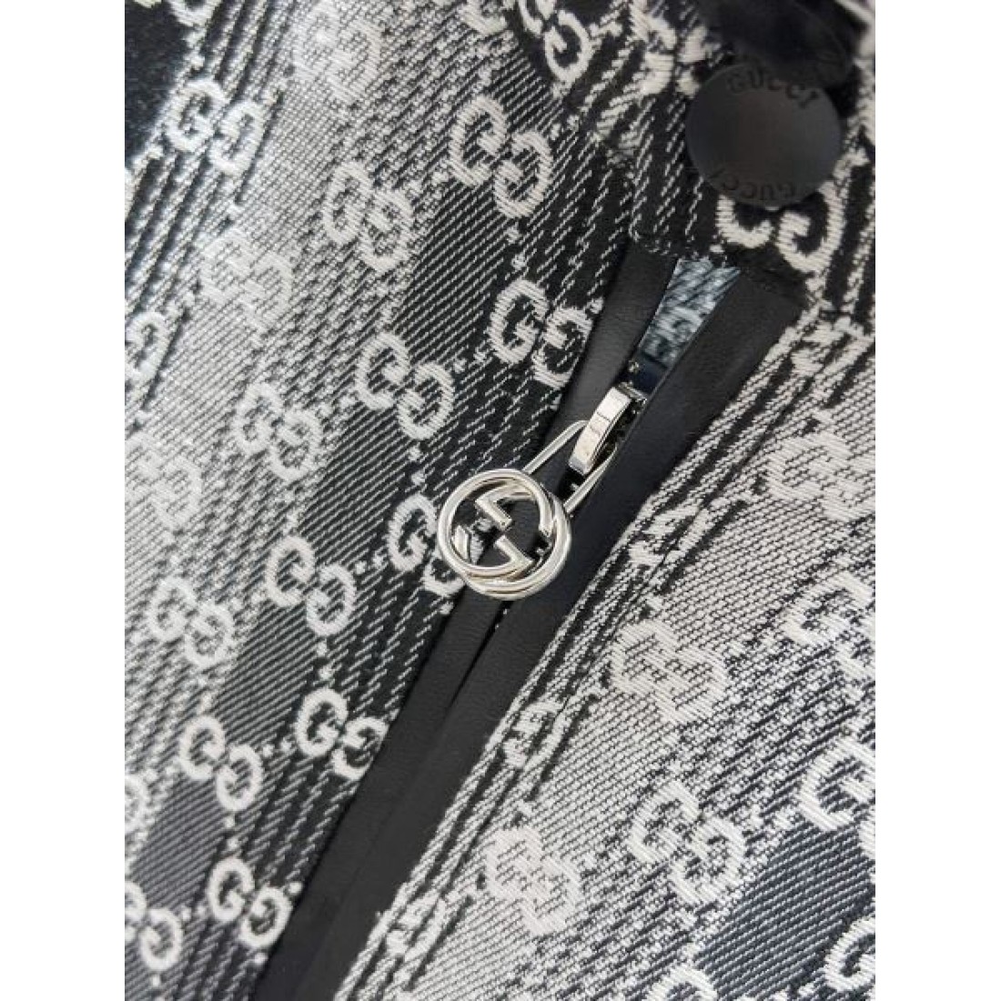 素朴 穏やかな グッチ GUCCI コピー コピー ジャケット シンプル な印象