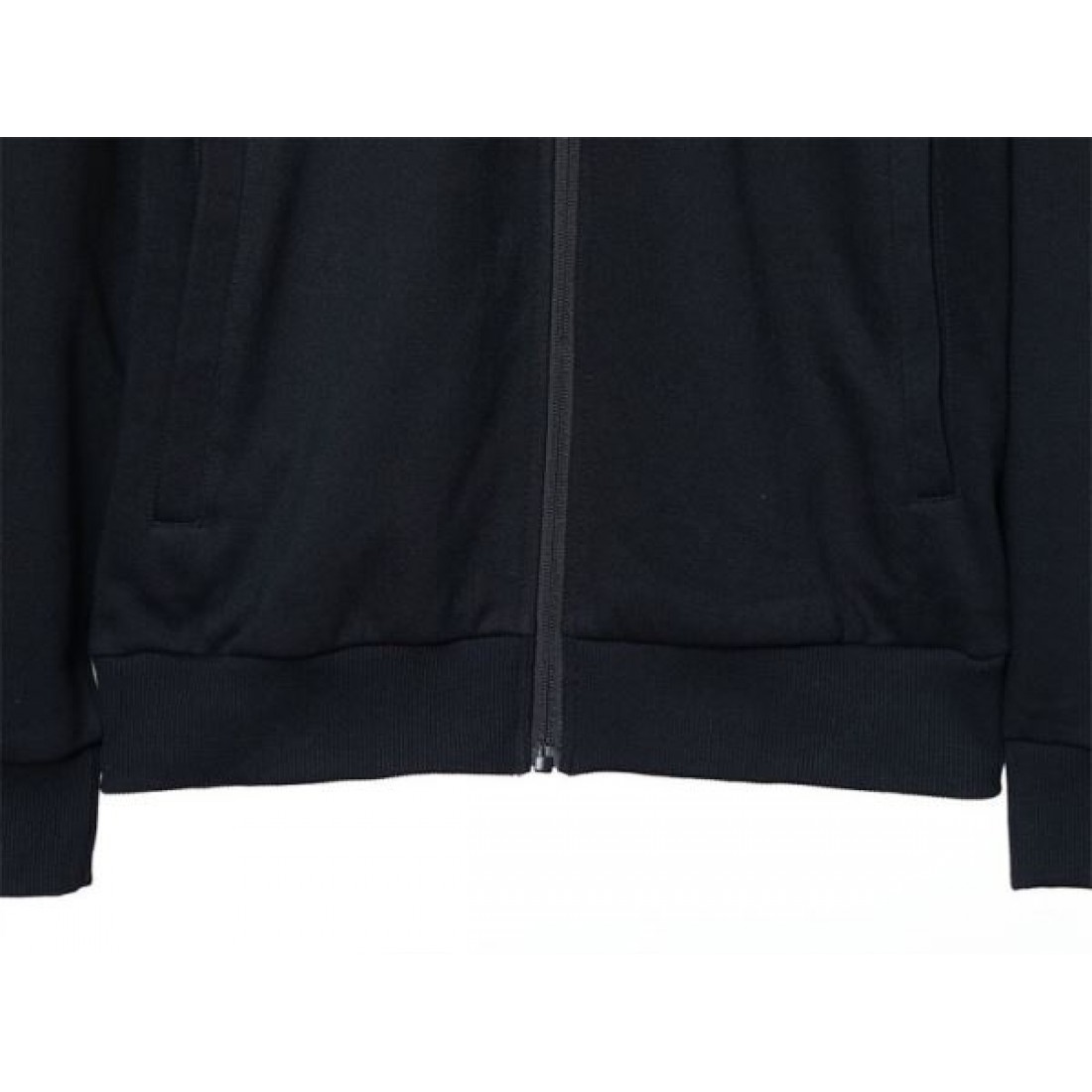 上質 洗練された ジバンシィ GIVENCHY コピー ジャケット エレガント 佇まい