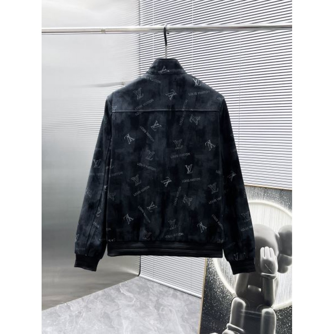 上品な エレガント ルイヴィトン LOUIS VUITTON コピー ジャケット シック 高級感のある