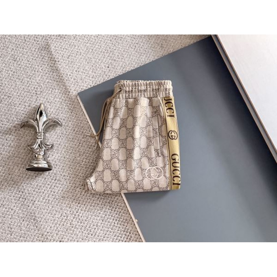  洗練された スタイリッシュ 上質 グッチ GUCCI コピー 上下セット エレガント