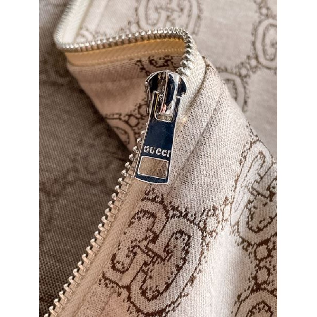  洗練された スタイリッシュ 上質 グッチ GUCCI コピー 上下セット エレガント