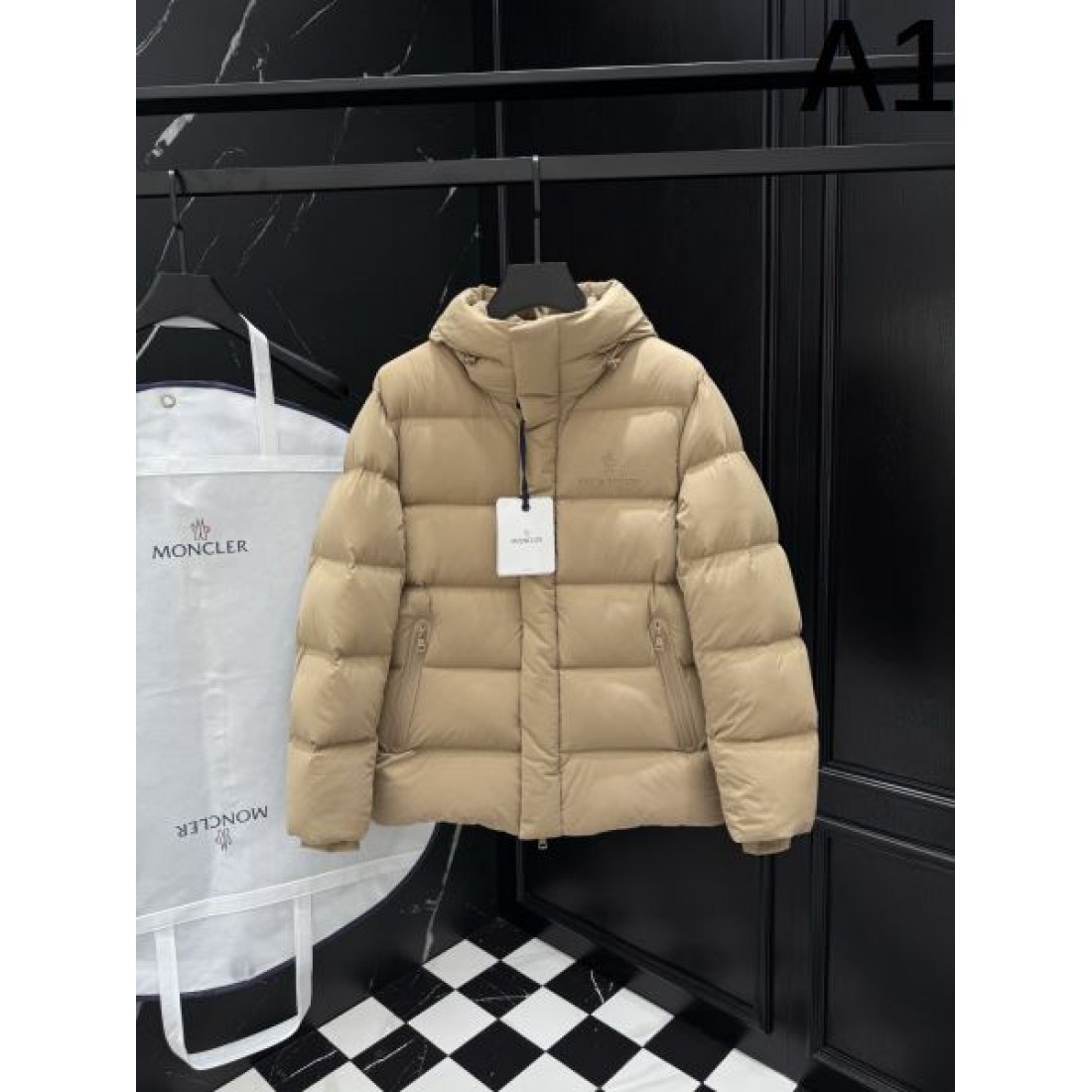 高級 洗練 モンクレール MONCLER コピー ダウンジャケット エレガント 上質