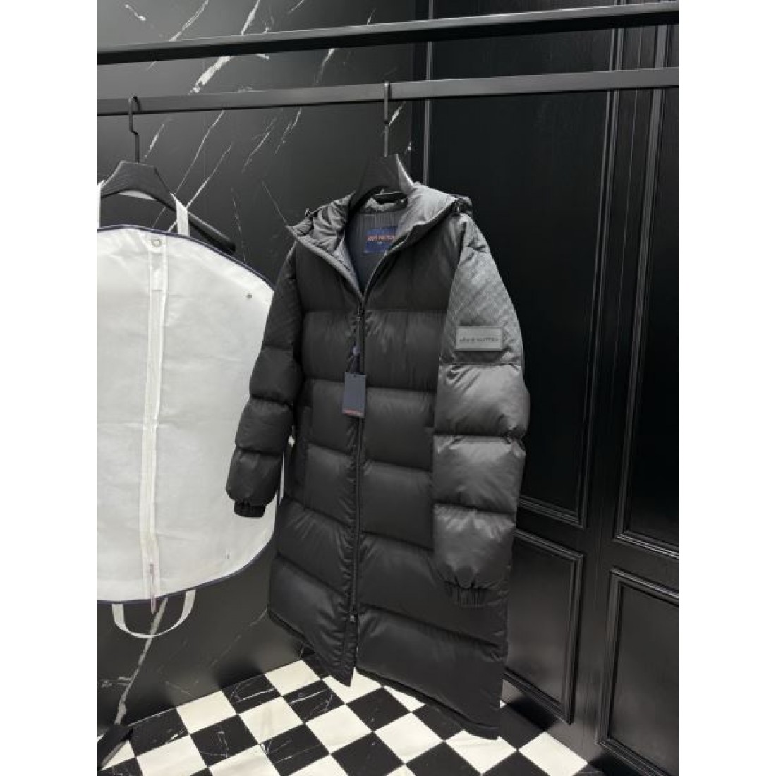 上質 クラシック モンクレール MONCLER コピー ダウンジャケット 現代的