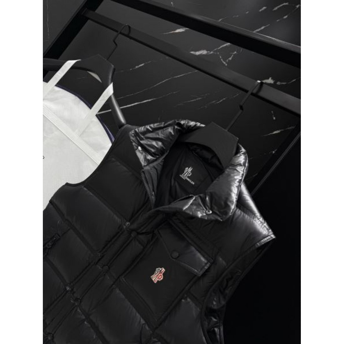 プレミアム 防風 モンクレール MONCLER コピー ダウンジャケット 暖かい 快適