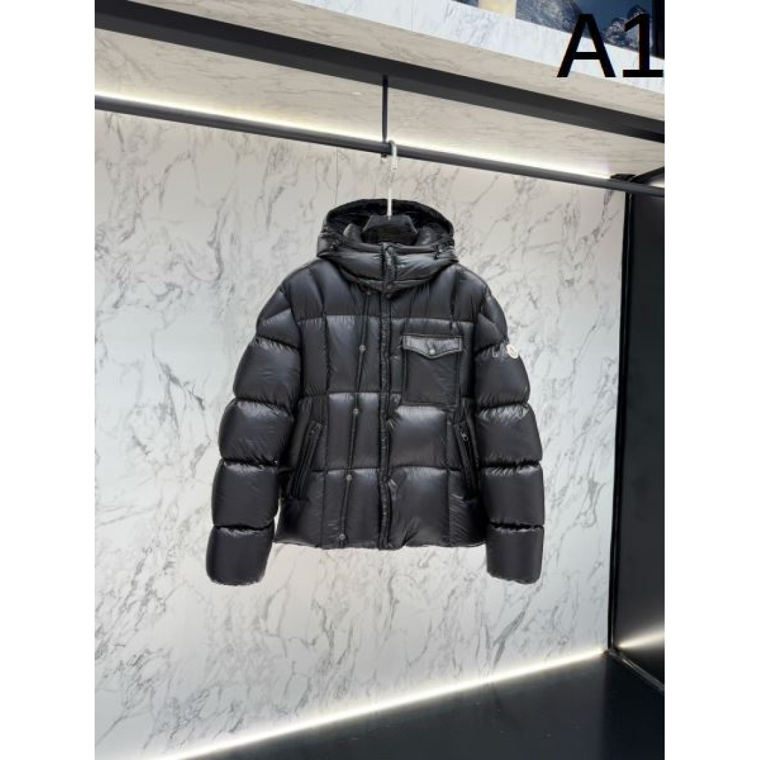 高級 保温性の高い 機能的な モンクレール MONCLER コピー ダウンジャケット