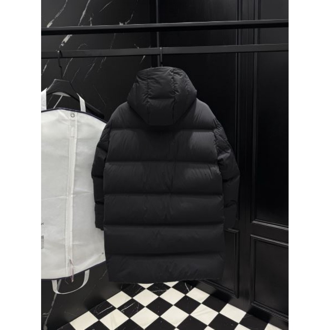 クラシック 高級 プラダ PRADA コピー ダウンジャケット エレガント プレミアム