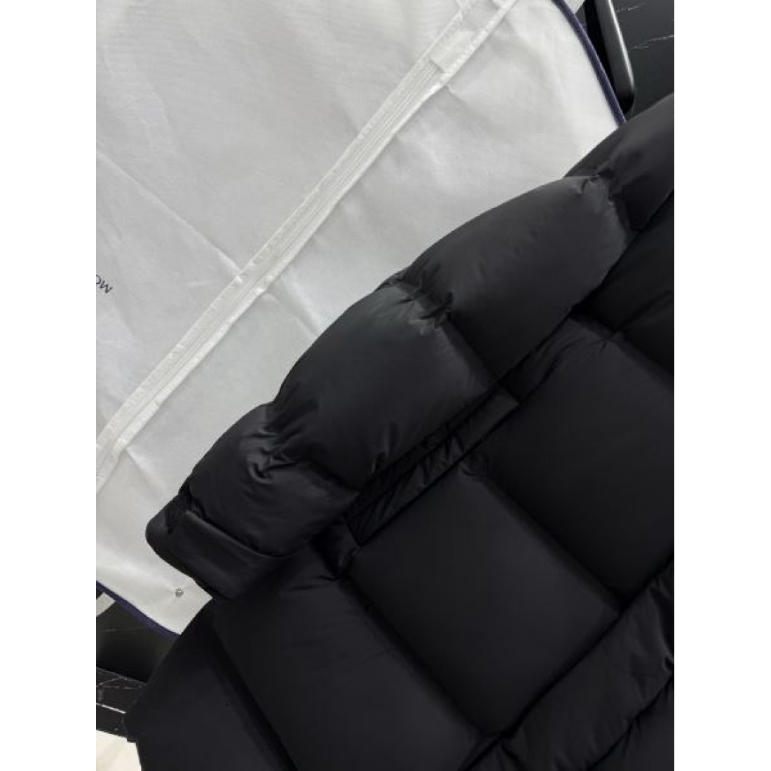 クラシック 高級 プラダ PRADA コピー ダウンジャケット エレガント プレミアム