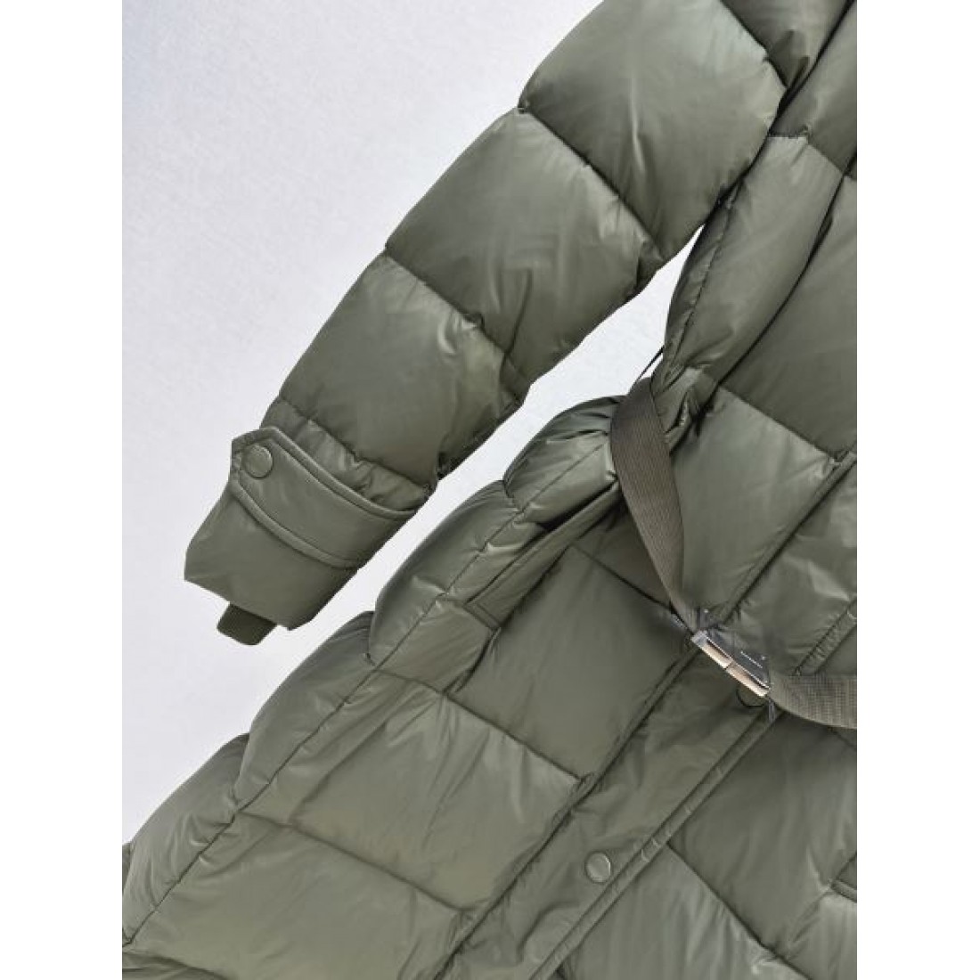 上品 モダン バーバリー BURBERRY コピー ダウンジャケット 高級 洗練