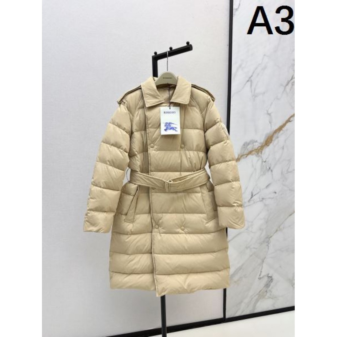 スタイリッシュ 高級 バーバリー BURBERRY コピー ダウンジャケット 逸品 クラシック