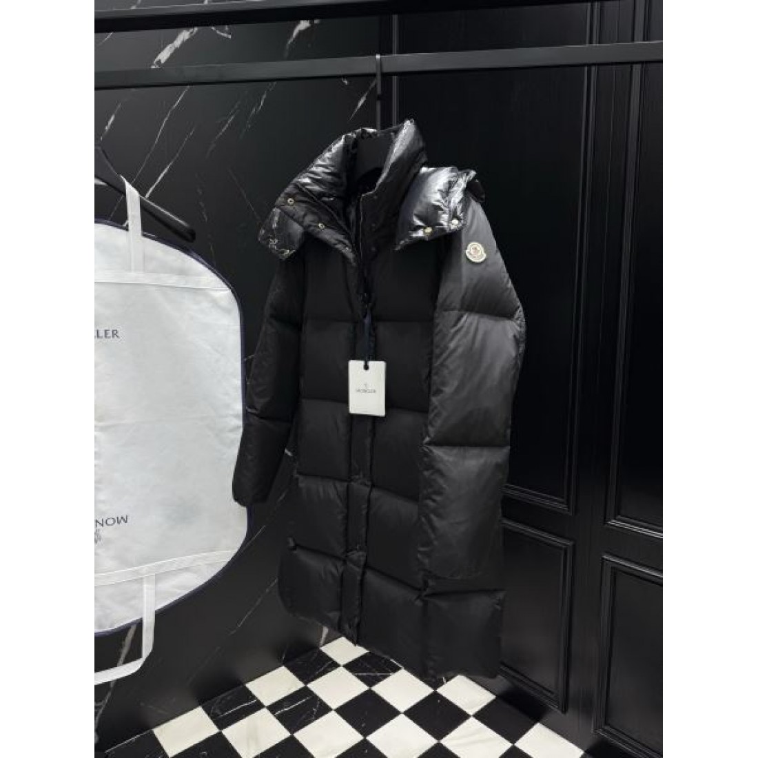 軽量 暖かい 高級仕様 モンクレール MONCLER コピー ダウンジャケット 新作
