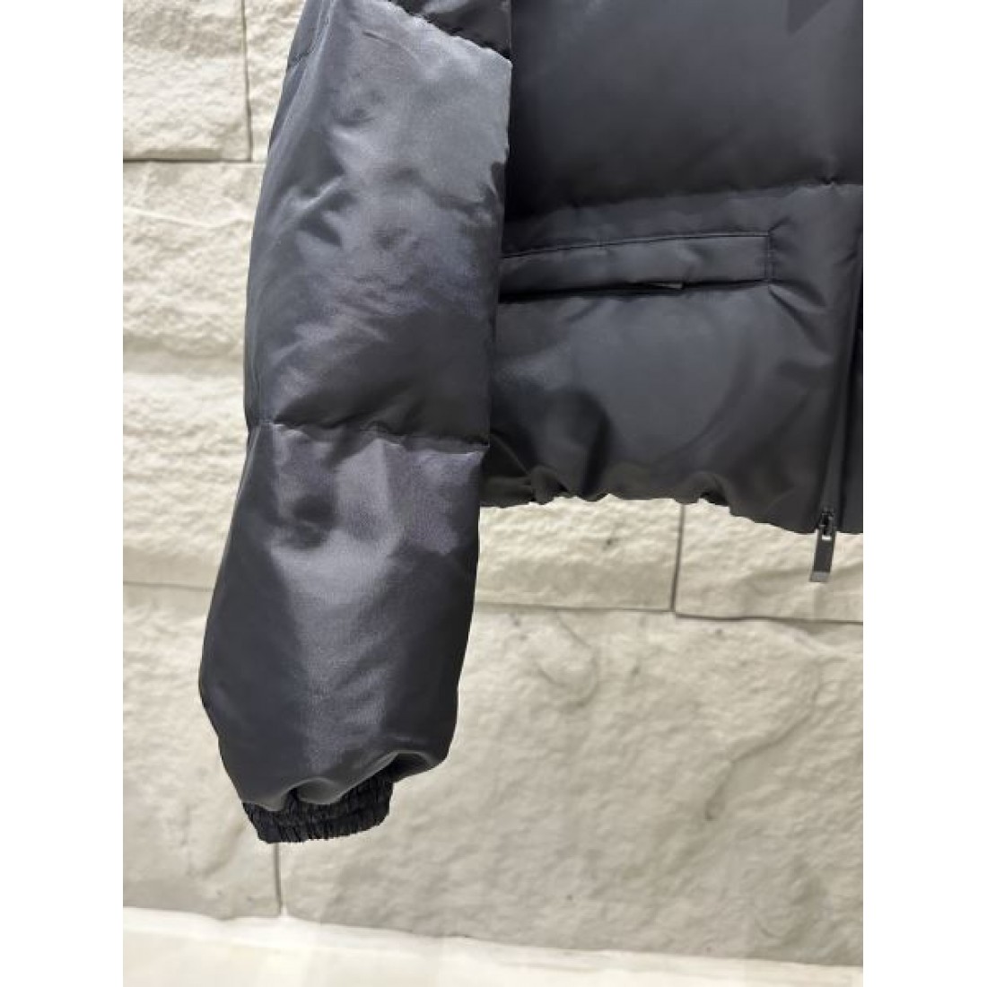 高性能 保温性抜群 プレミアム モンクレール MONCLER コピー ダウンジャケット 冬必須