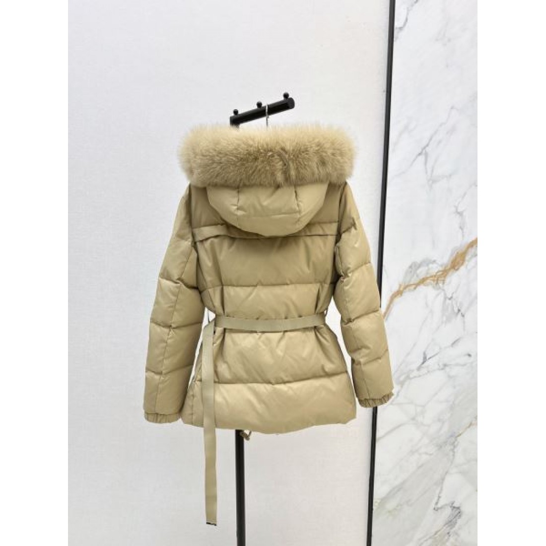 上質 エレガント 防寒性抜群 プラダ PRADA ダコピー ウンジャケット 冬仕様