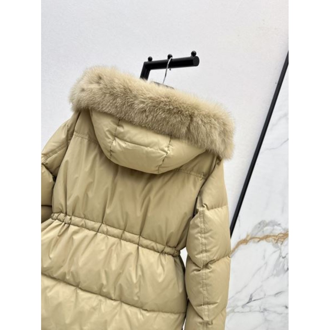 高級感 洗練 大人気 プラダ PRADA コピー ダウンジャケット 最新モデル