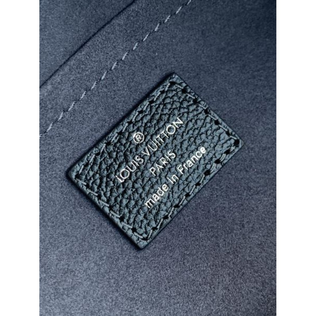 華やかで 上品な ルイヴィトン LOUIS VUITTON コピー トートバッグ 優雅な