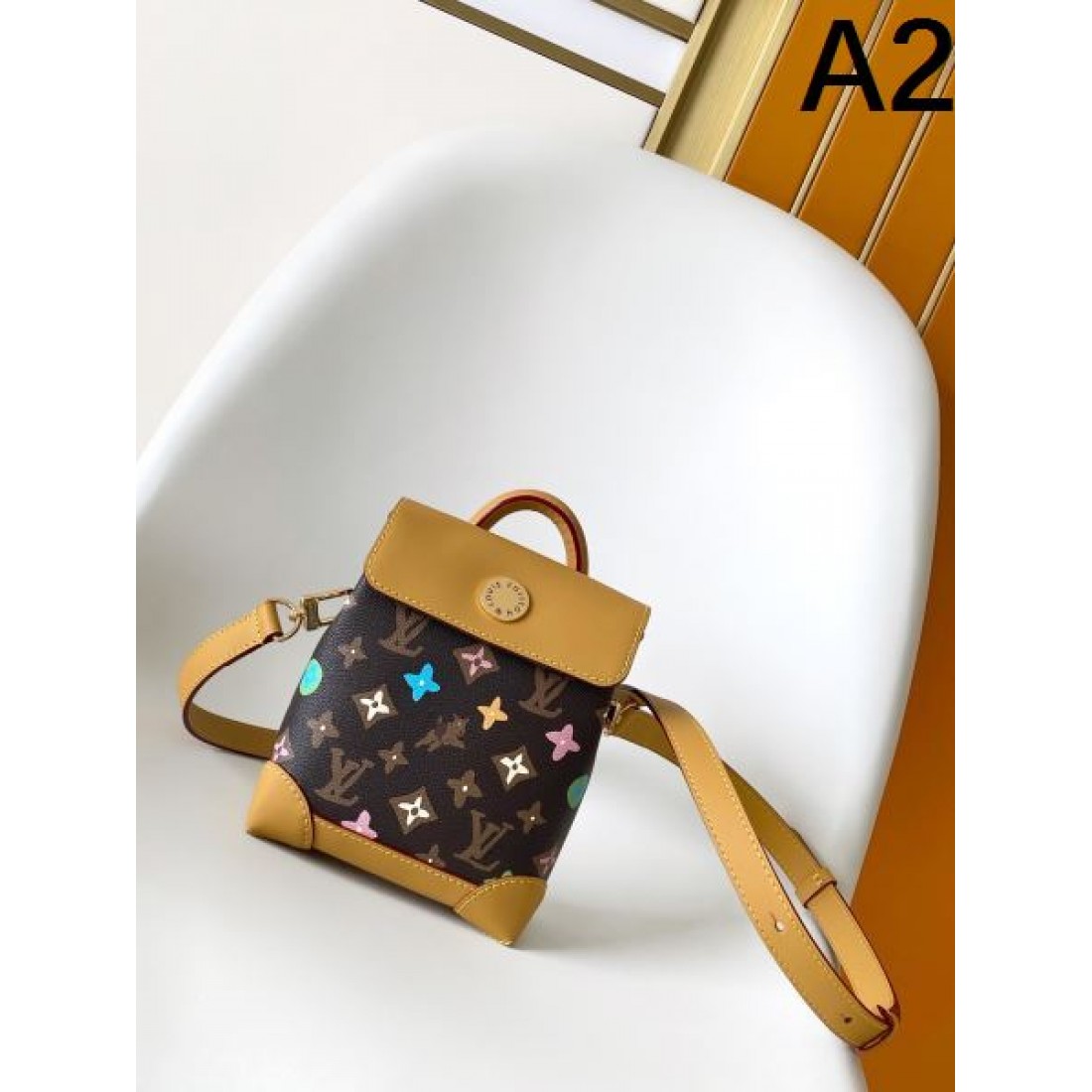 モダンで 洗練された ルイヴィトン LOUIS VUITTON コピー トートバッグ スタイリッシュな