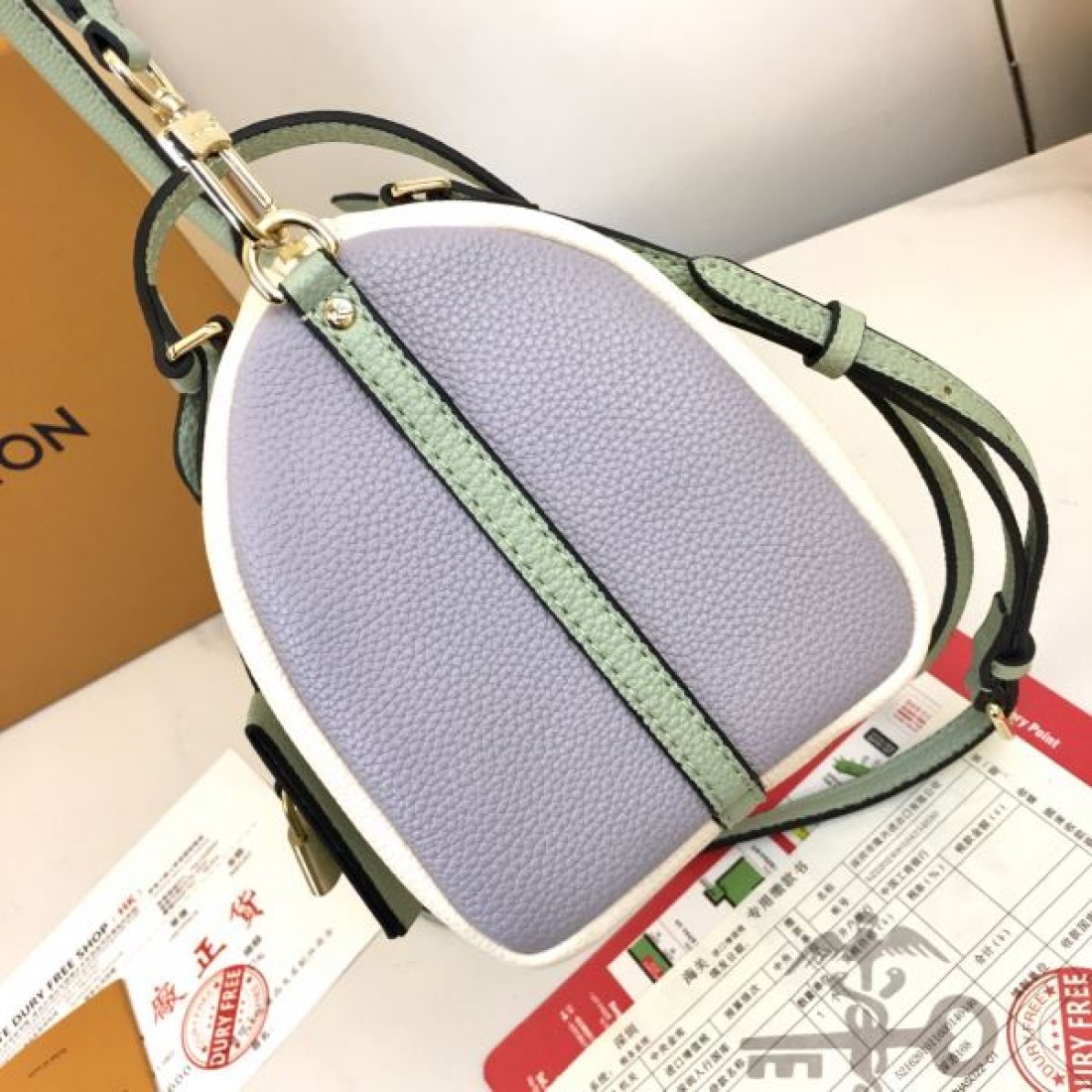 落ち着いた 高級感のある ルイヴィトン LOUIS VUITTON コピー トートバッグ 洗練された