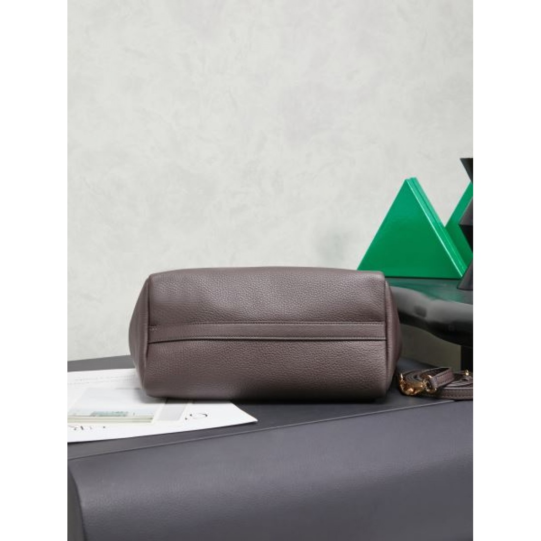 軽やかな 柔らかい ミュウミュウ MIU MIU コピー トートバッグ 女性らしい 