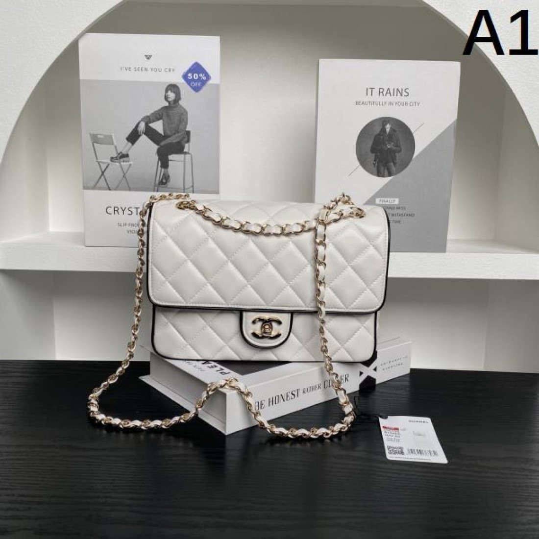 高級感のある 落ち着いた シャネル CHANEL コピー ショルダーバッグ 大人っぽい
