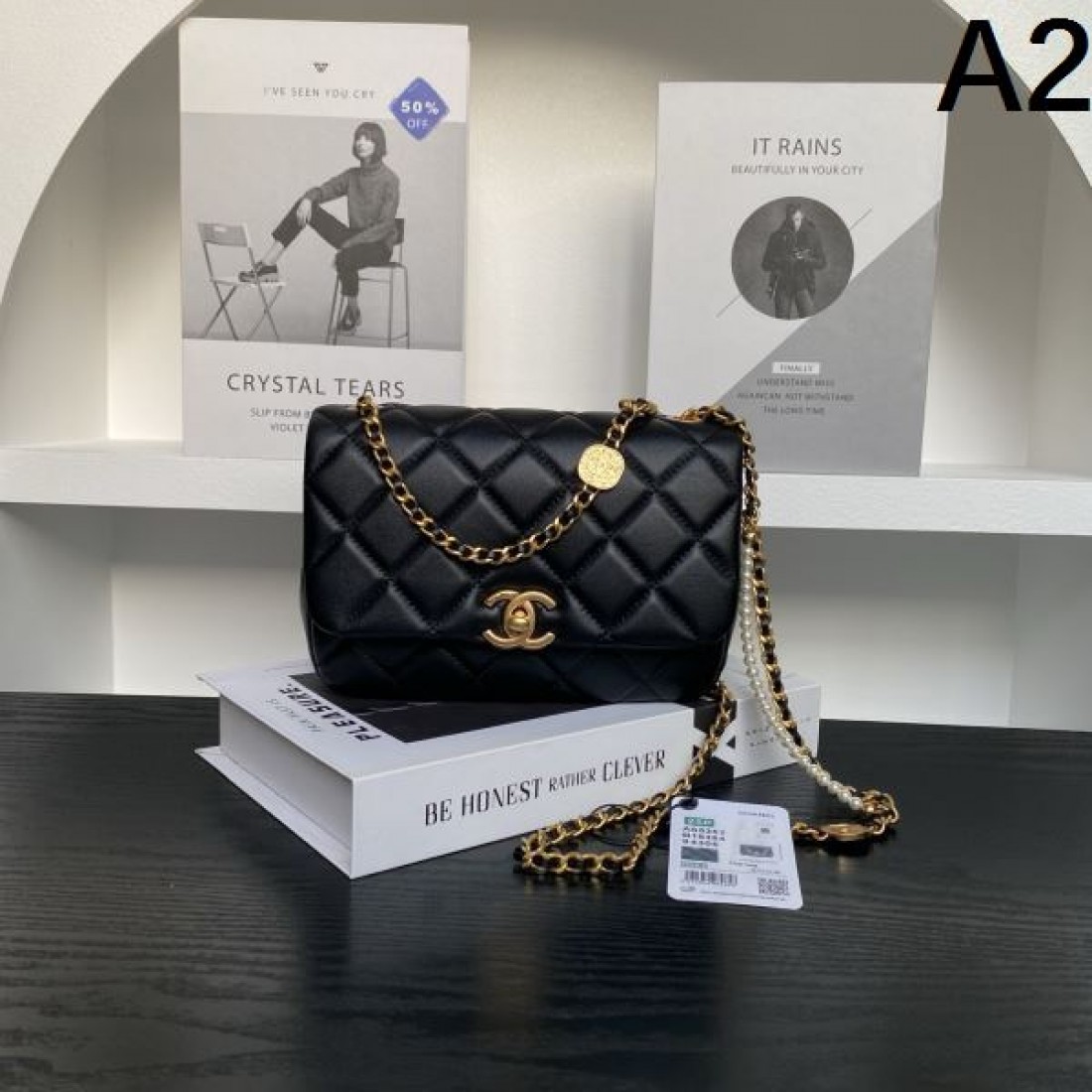 上品で 洗練された シャネル CHANEL コピー ショルダーバッグ 華やかな