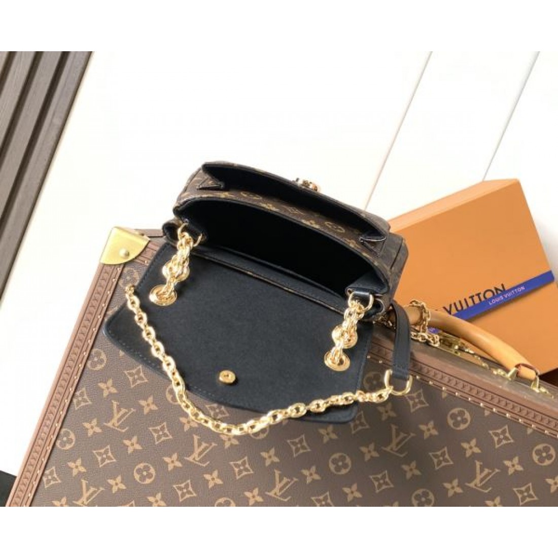 クラシック 柔らかい 上品 ルイヴィトン LOUIS VUITTON コピー ショルダーバッグ 