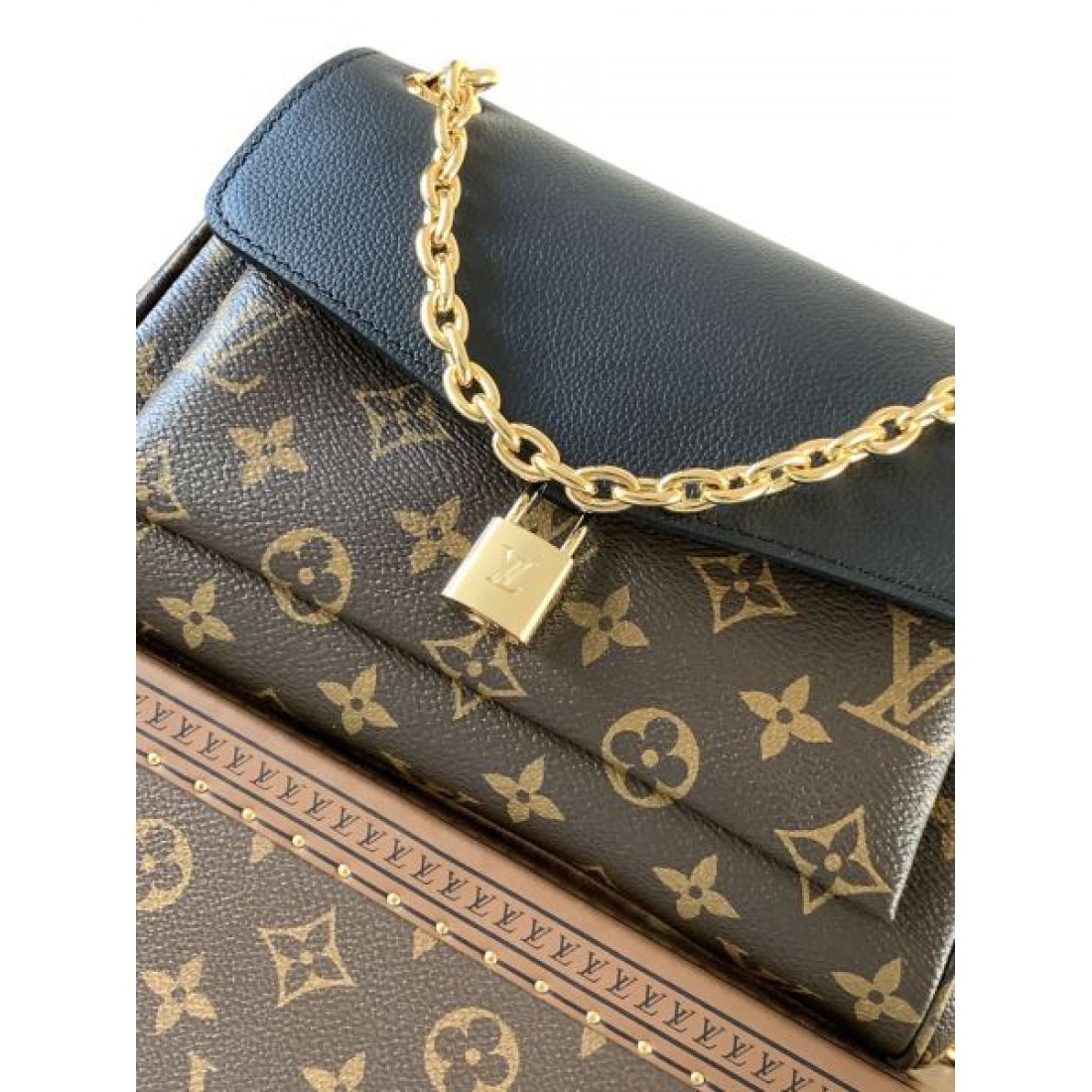 クラシック 柔らかい 上品 ルイヴィトン LOUIS VUITTON コピー ショルダーバッグ 