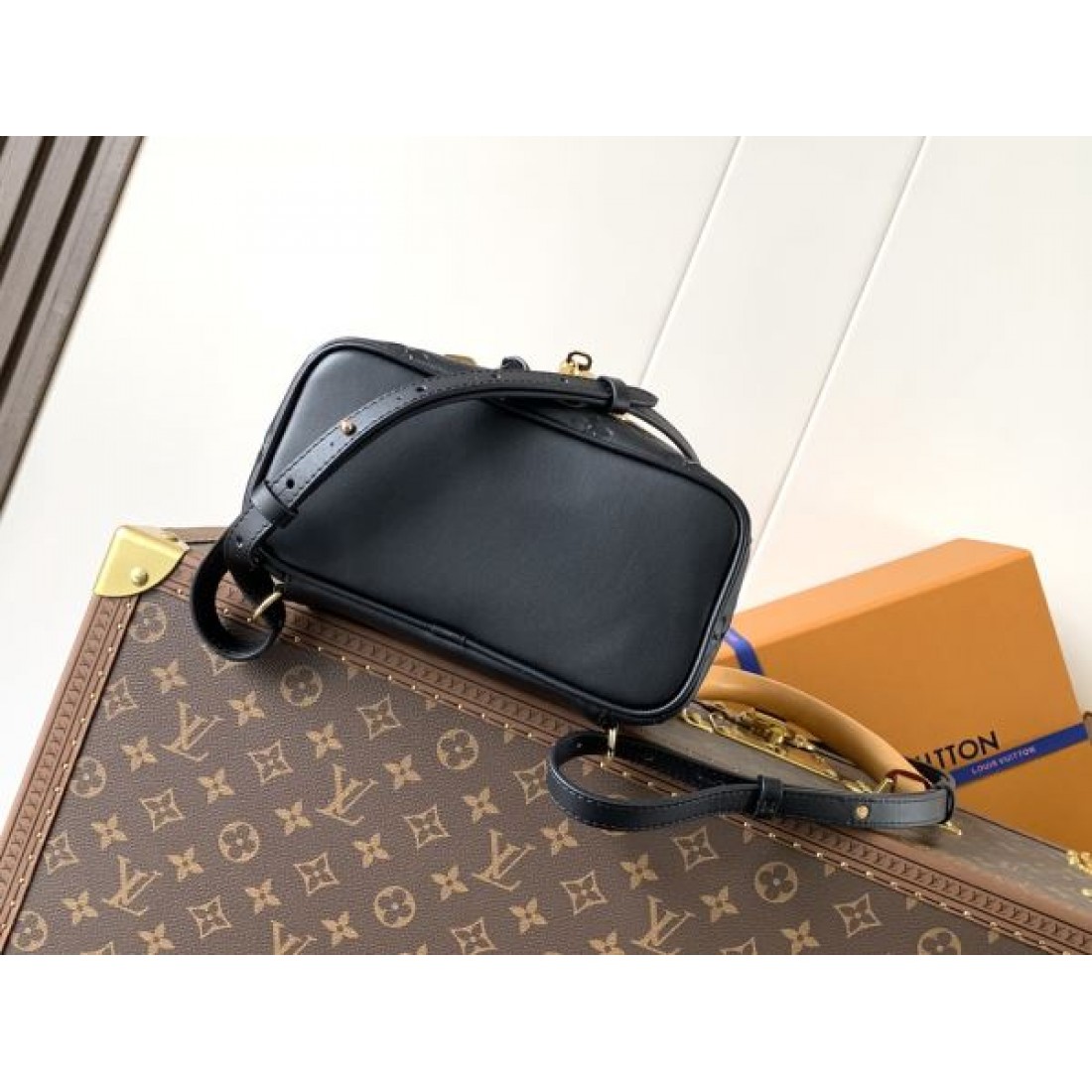 スタイリッシュ 上質 ルイヴィトン LOUIS VUITTON コピー バックパック プレミアム 上品
