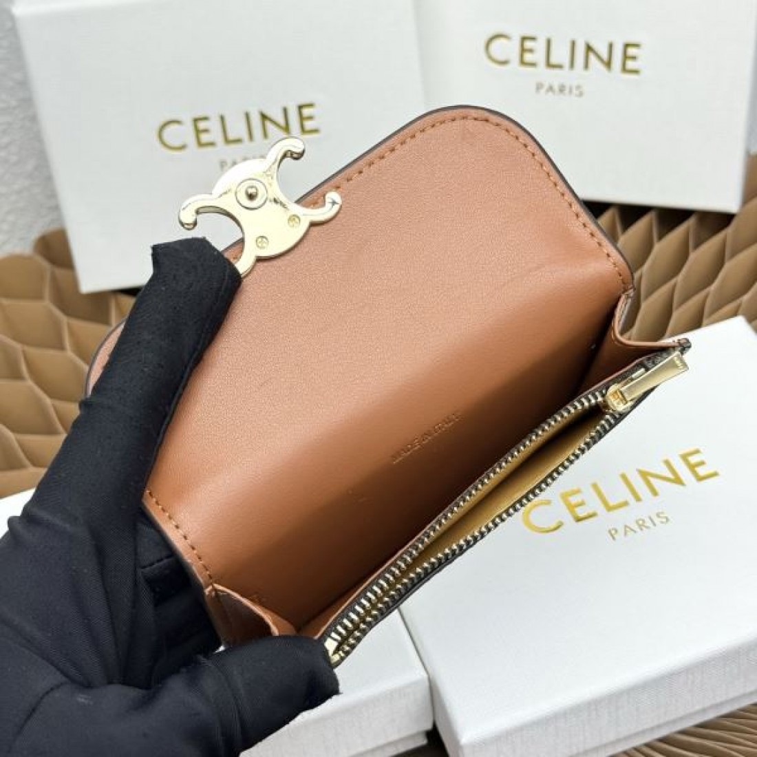 プレミアム 洗練 CELINE セリーヌ コピー 長財布 タイムレス 高品質