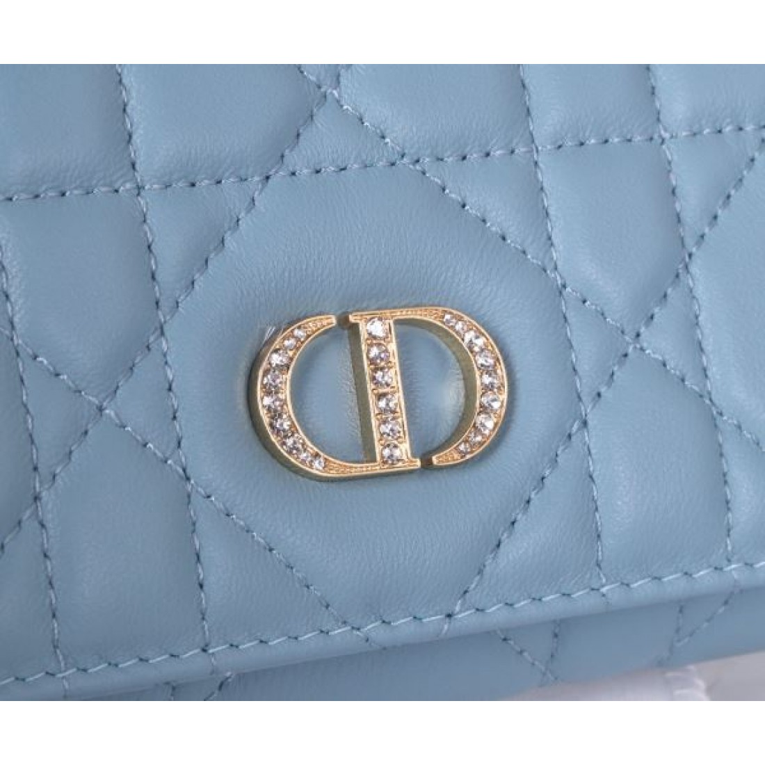 スタイリッシュ 高品質 DIOR ディオール コピー 長財布 洗練された 印象