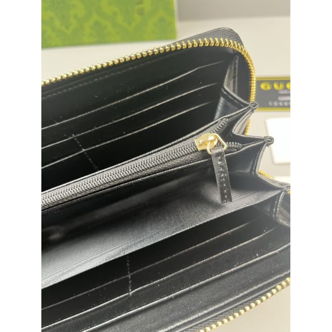 スタイリッシュ 高級 GUCCI グッチ スーパーコピー 長財布 洗練 モダン