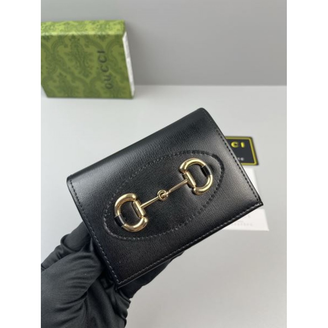 高級感 モダン GUCCI グッチスーパーコピー  財布 スタイリッシュ 上品