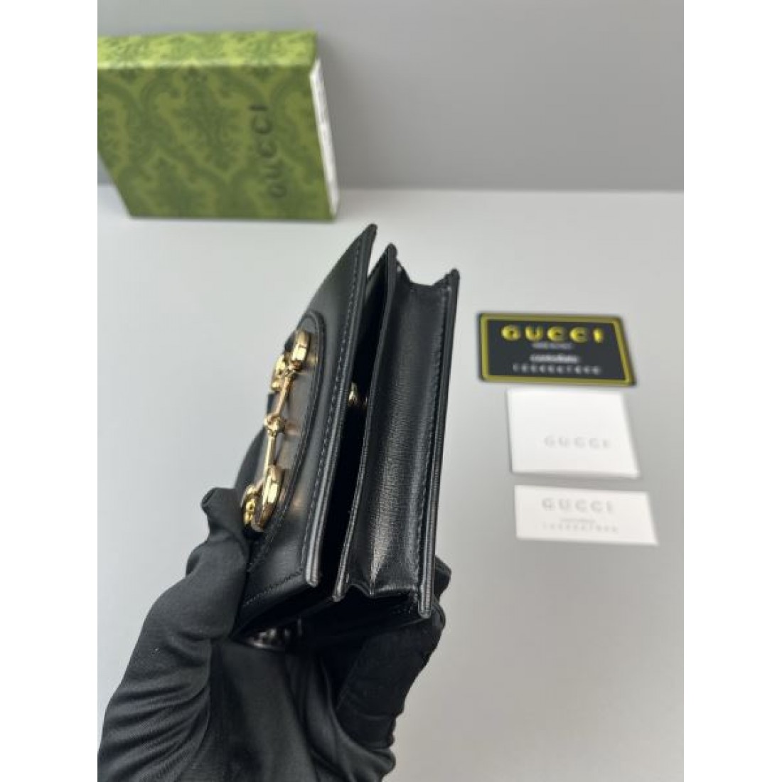 高級感 モダン GUCCI グッチスーパーコピー  財布 スタイリッシュ 上品