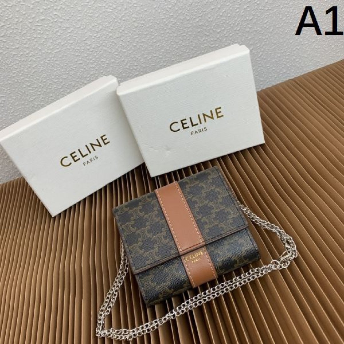スタイリッシュ 洗練 CELINE セリーヌ コピー 財布 大人 クラシック