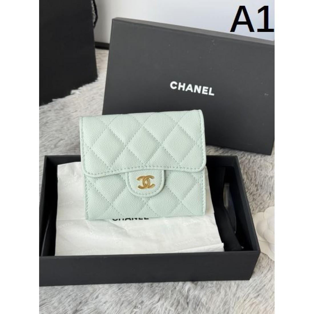 エレガント 上品 CHANEL シャネル コピー 財布 高級感 憧れ
