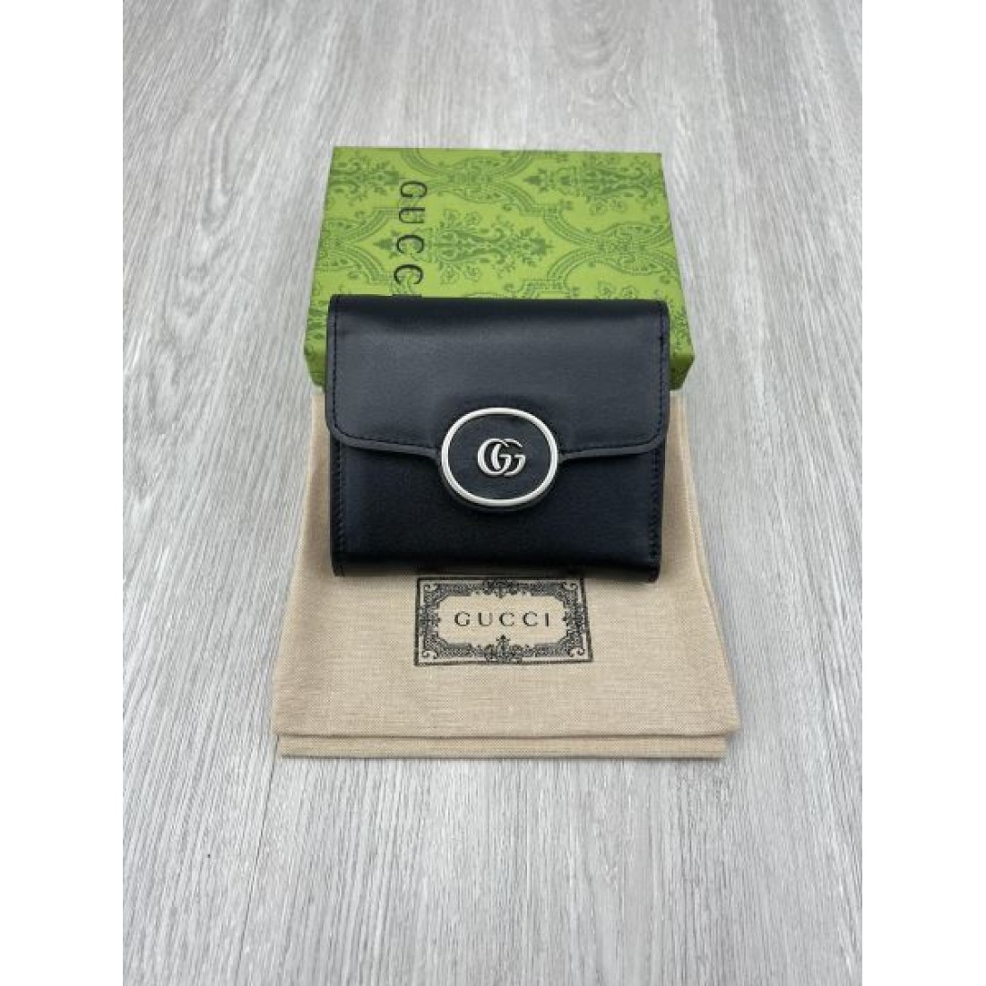 スタイリッシュ 上質 GUCCI グッチ コピー 財布 高級 クラシック