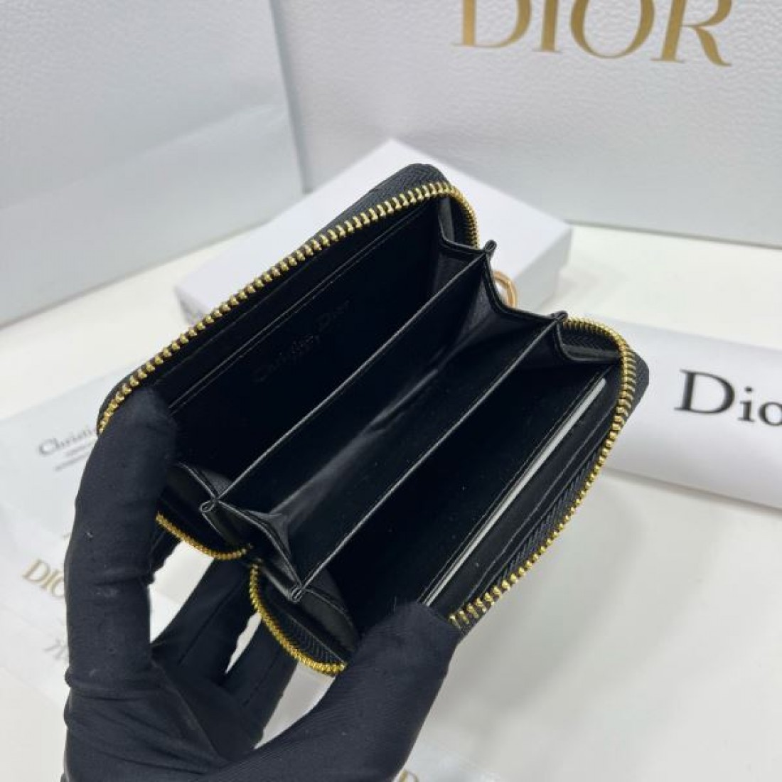 端正 高級感 DIOR ディオール コピー カードケース エレガント 上質