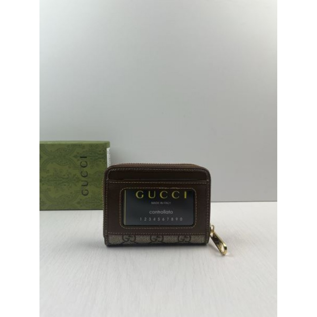 上質 ラグジュアリー GUCCI グッチ コピー カードケース 高級感 モダン