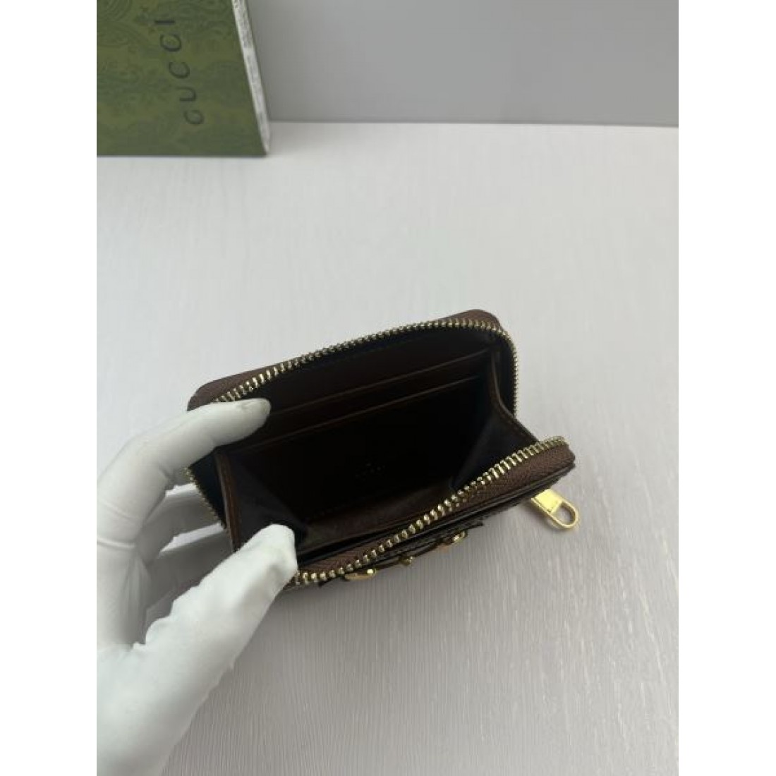 上質 ラグジュアリー GUCCI グッチ コピー カードケース 高級感 モダン