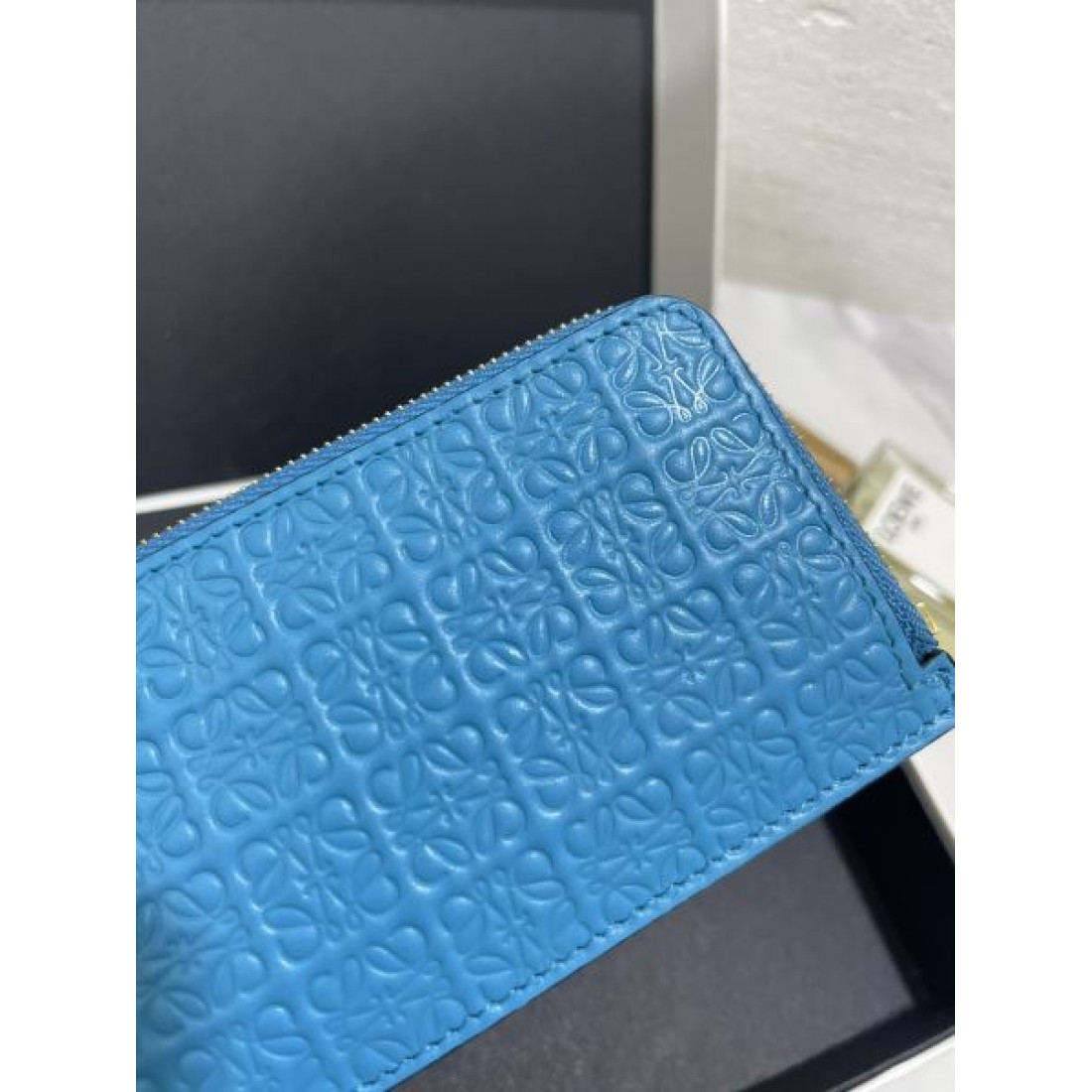 エレガント 上品 LOEWE ロエベ コピー カードケース 洗練 クラシック