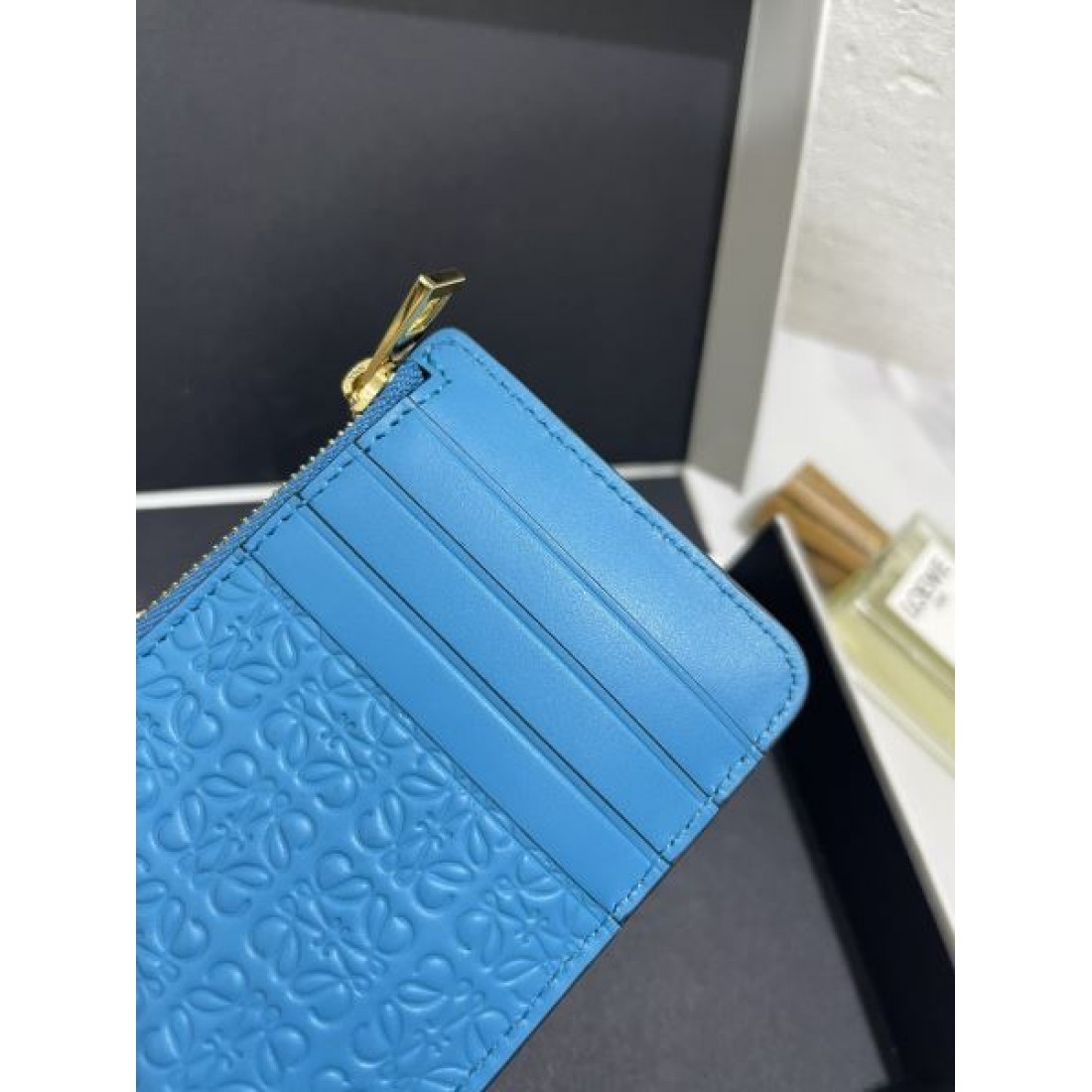 エレガント 上品 LOEWE ロエベ コピー カードケース 洗練 クラシック