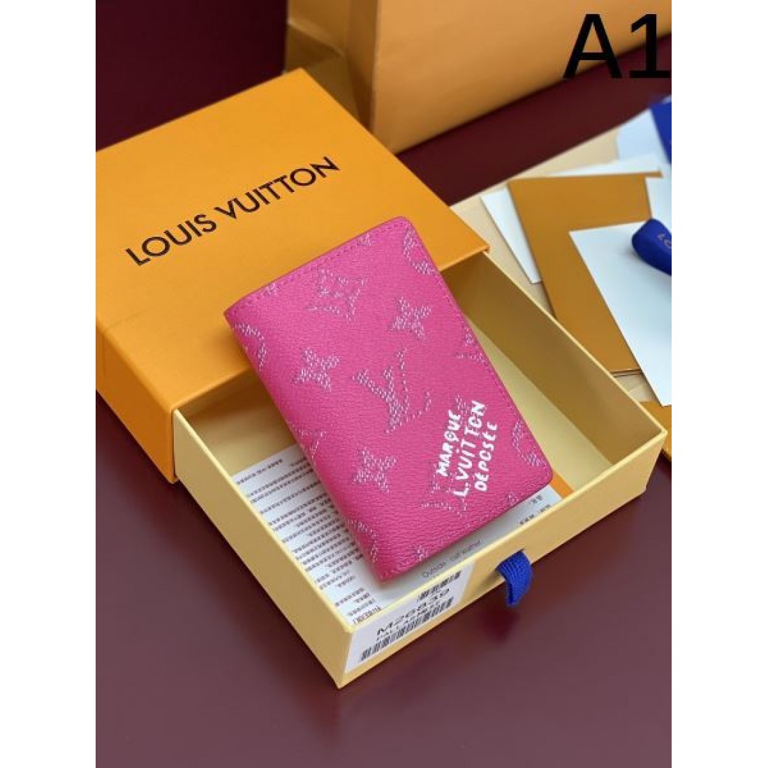 高級感 モダン LOUIS VUITTON ルイヴィトン コピー カードケース 洗練 プレミアム