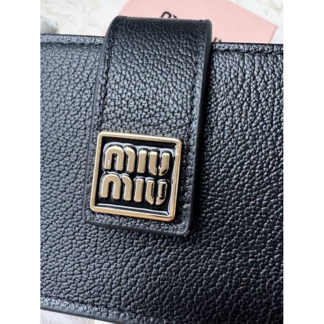 華やか 洗練 MIU MIU ミュウミュウ コピー カードケース エレガント 上品