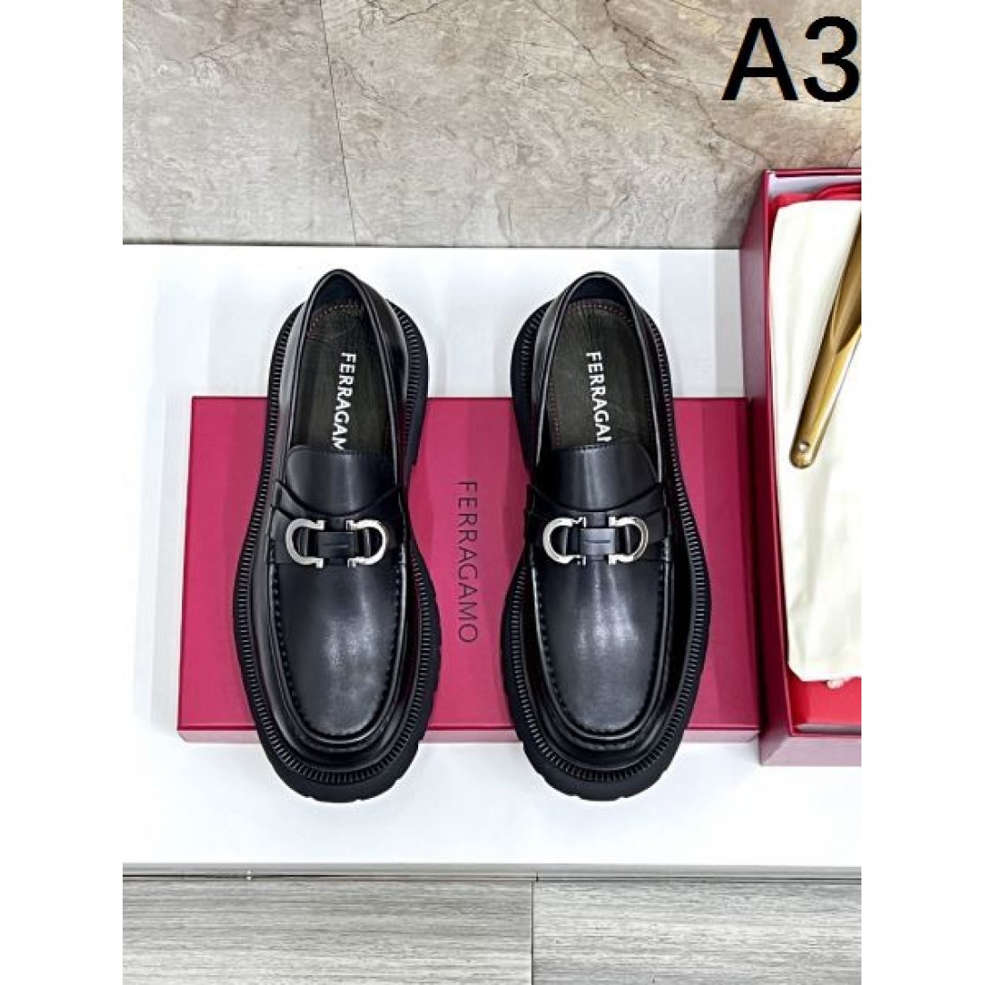 ガンチーニディテール クラシック メンズシューズ Salvatore Ferragamo サルヴァトーレフェラガモ コピー ローファー
