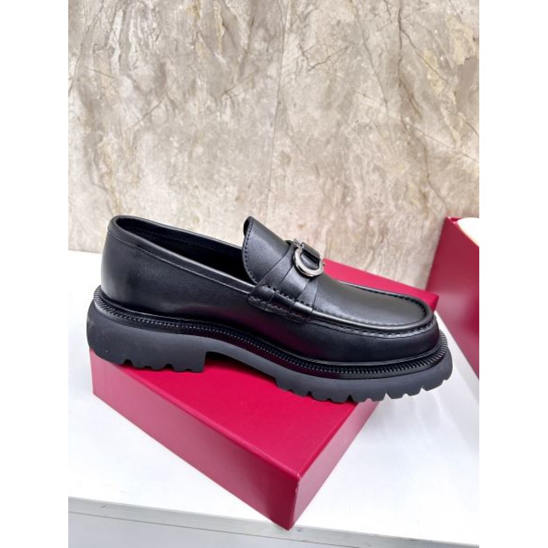 ガンチーニディテール クラシック メンズシューズ Salvatore Ferragamo サルヴァトーレフェラガモ コピー ローファー