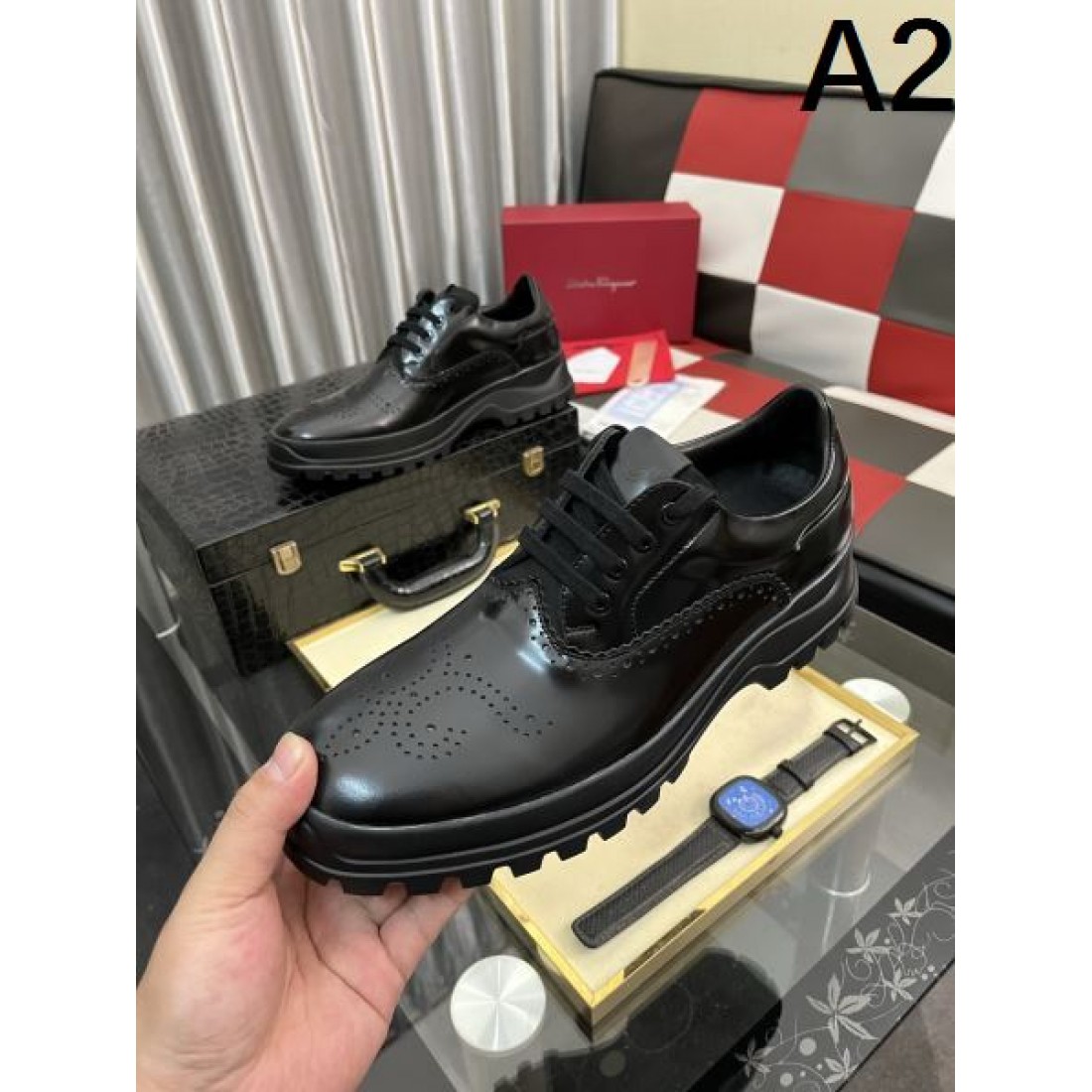 ウィングチップ レースアップ ボリュームソール Salvatore Ferragamo サルヴァトーレフェラガモ コピー ビジネスシューズ